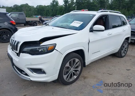 2019 Jeep Cherokee Overland 4X4 z USA, uszkodzony, nr VIN 1C4PJMJX9KD375847